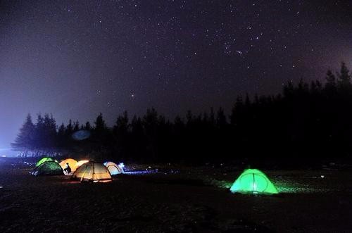 瓜州野营星空帐篷